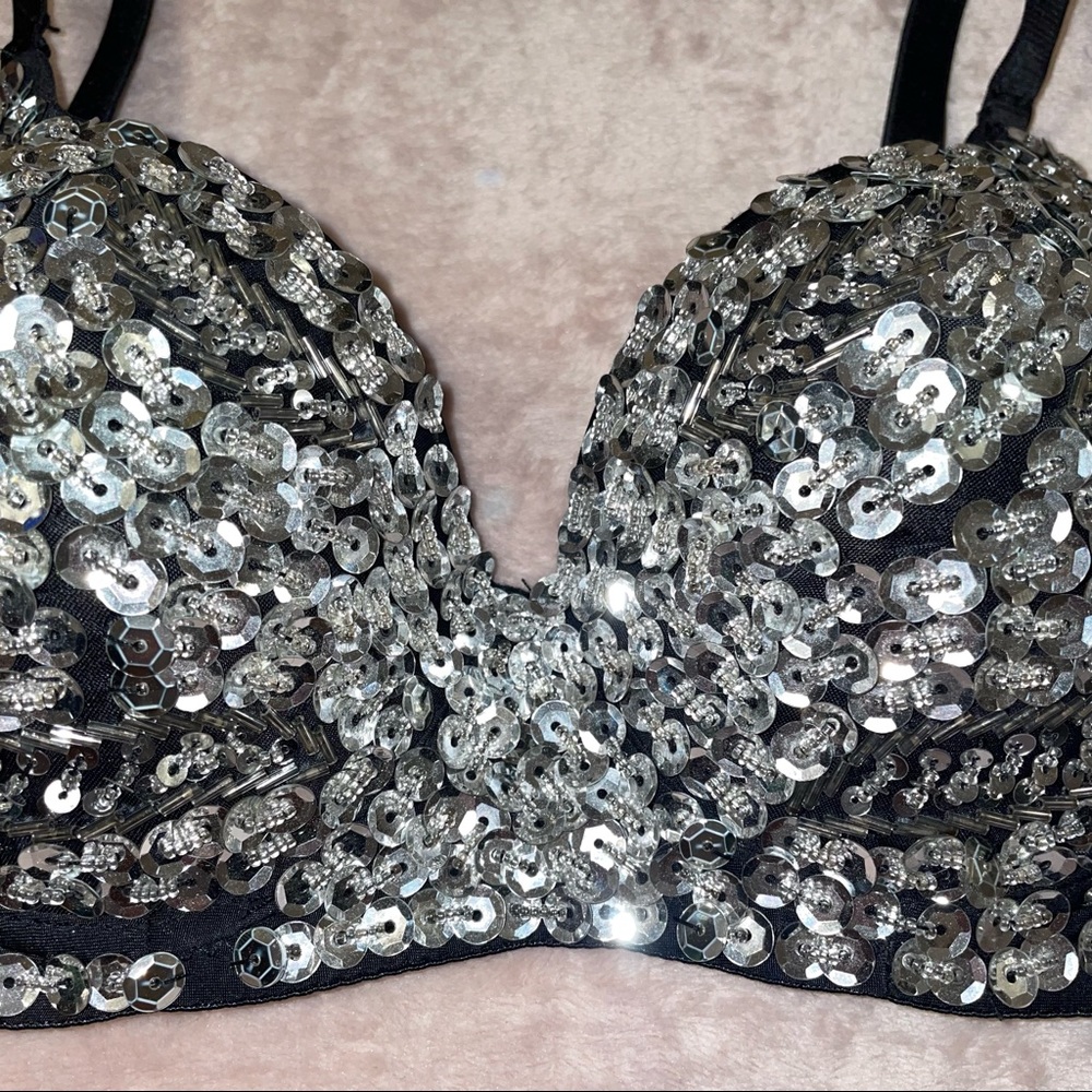 Jeweled Sequined Bra
Size Small: - Picture 4 of 8